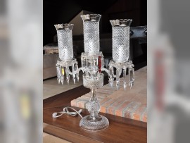 Baccarat Kristall-Tischlampe mit drei Vasen